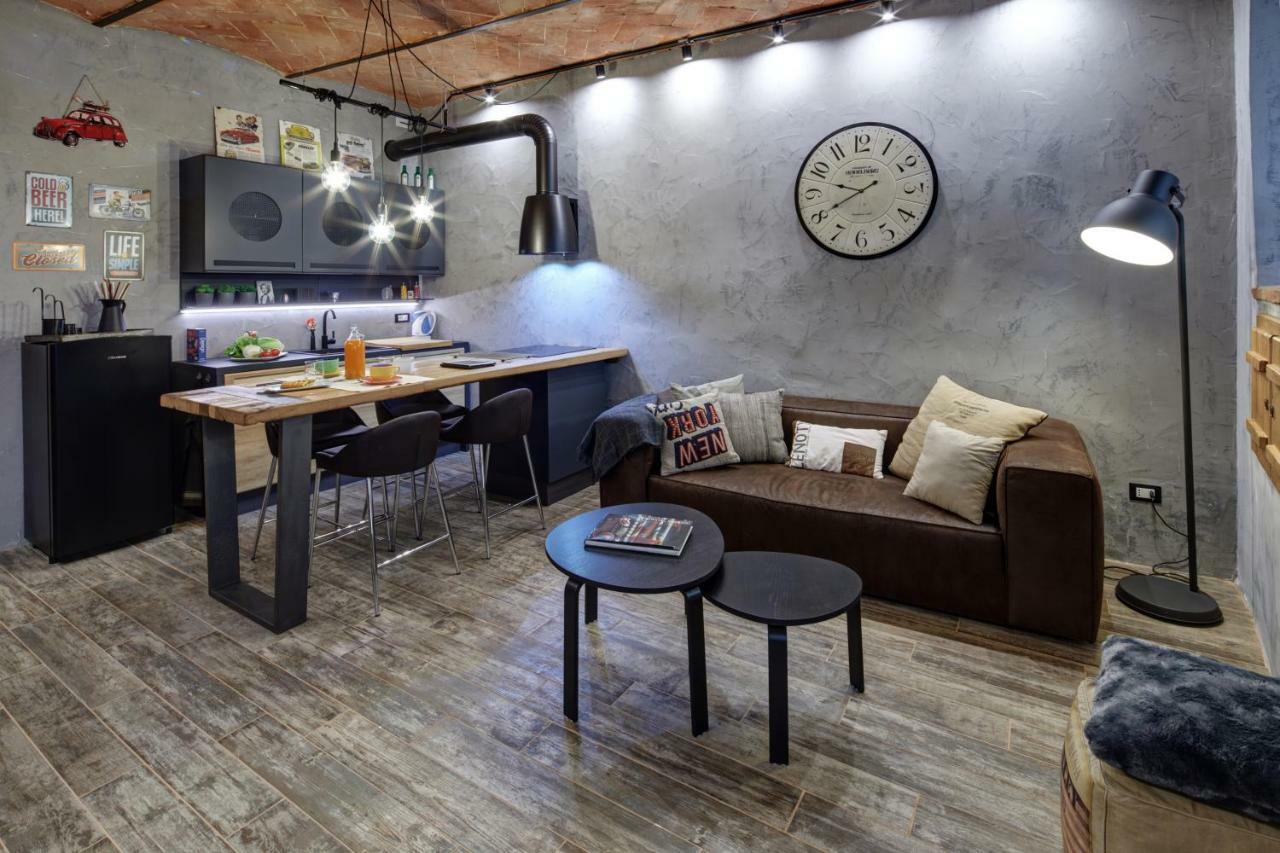Civico7 Apartment Arezzo Luaran gambar